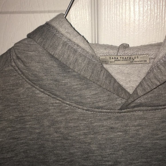 Comfy gray sweater ◻️ - Picture 2 of 4